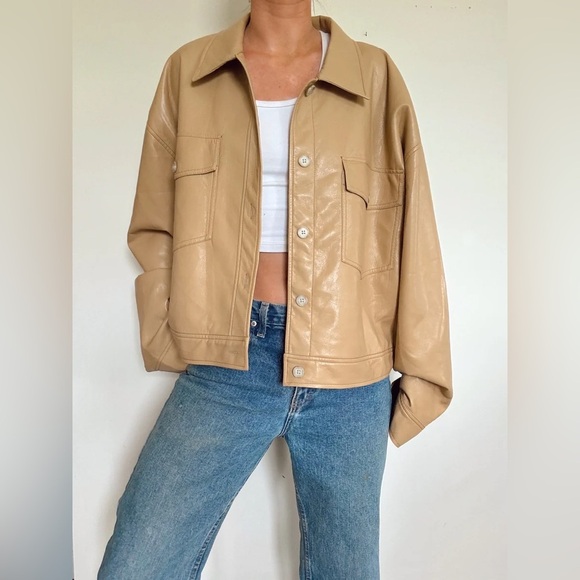 Aritzia Wilfred Vegan Leather Ganna Jacket- Sandy Beige- 2XL - Picture 5 of 5